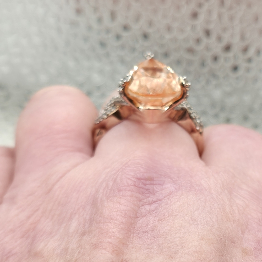 Morganique Quartz Ring in Vermeil Rose Gold Over Sterling Silver - Picture 8 of 10